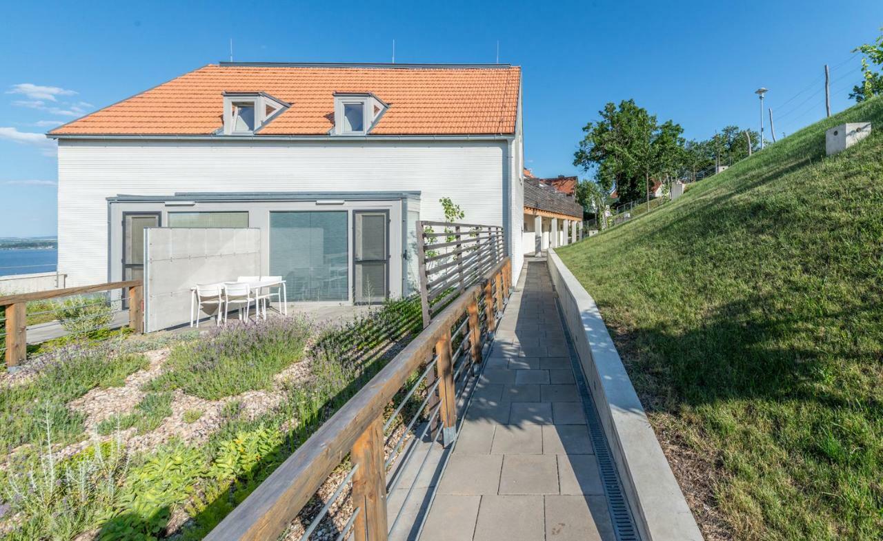 Apartman Se Sklipkem Pavlov Bagian luar foto