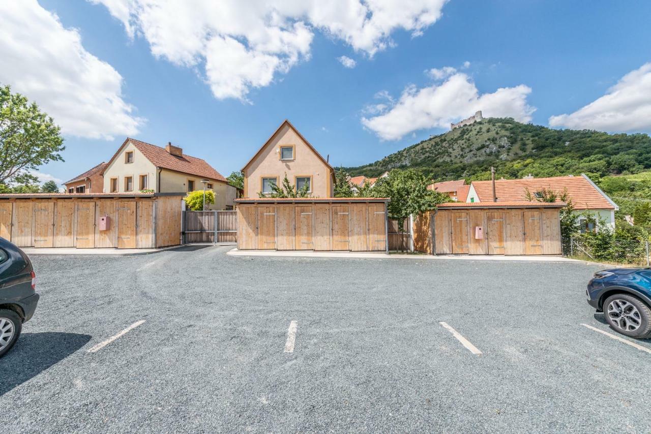 Apartman Se Sklipkem Pavlov Bagian luar foto